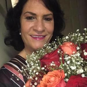 Meet your Posher, Vania